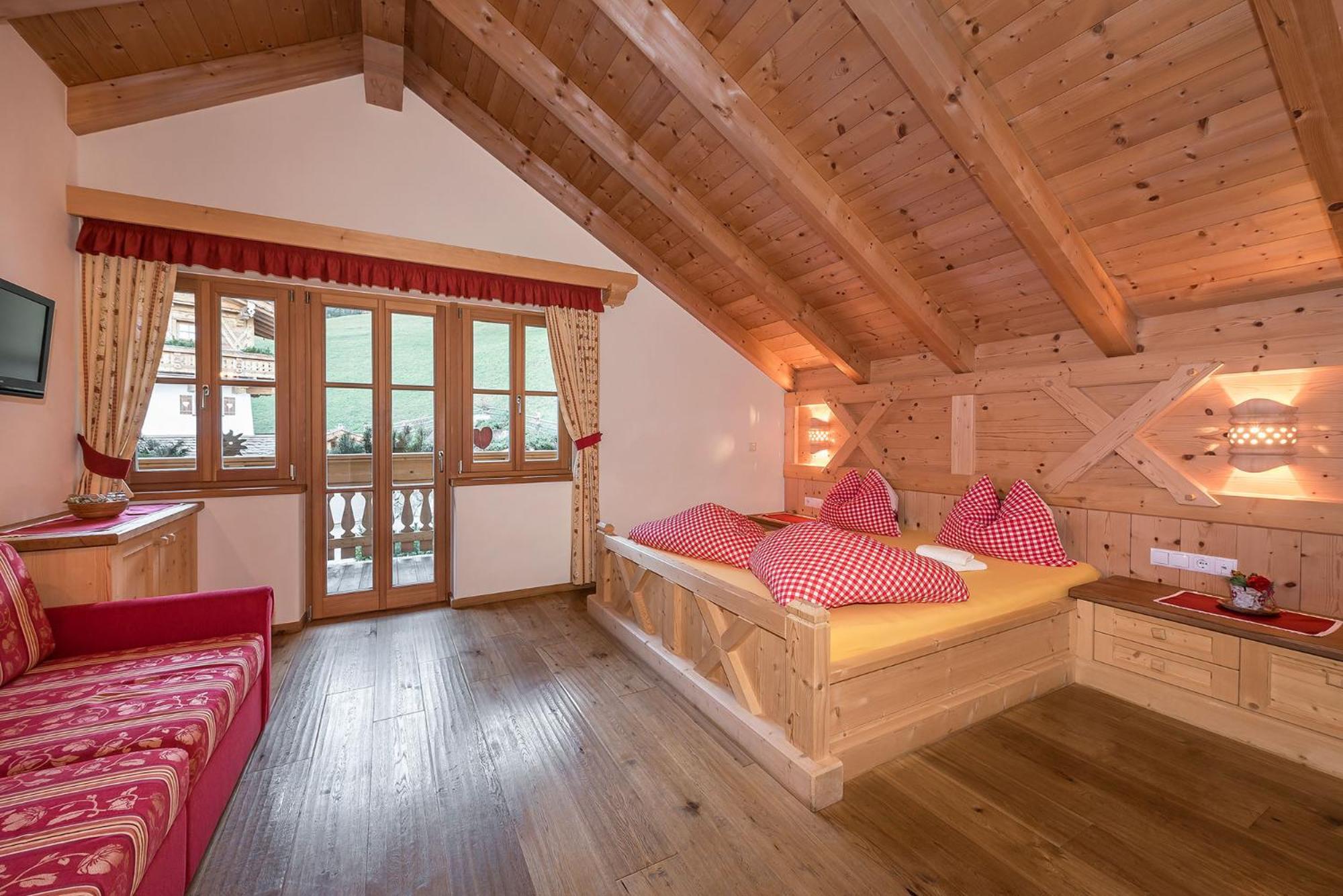 Chalets Almdorf Haidenberg Brunico Habitación foto