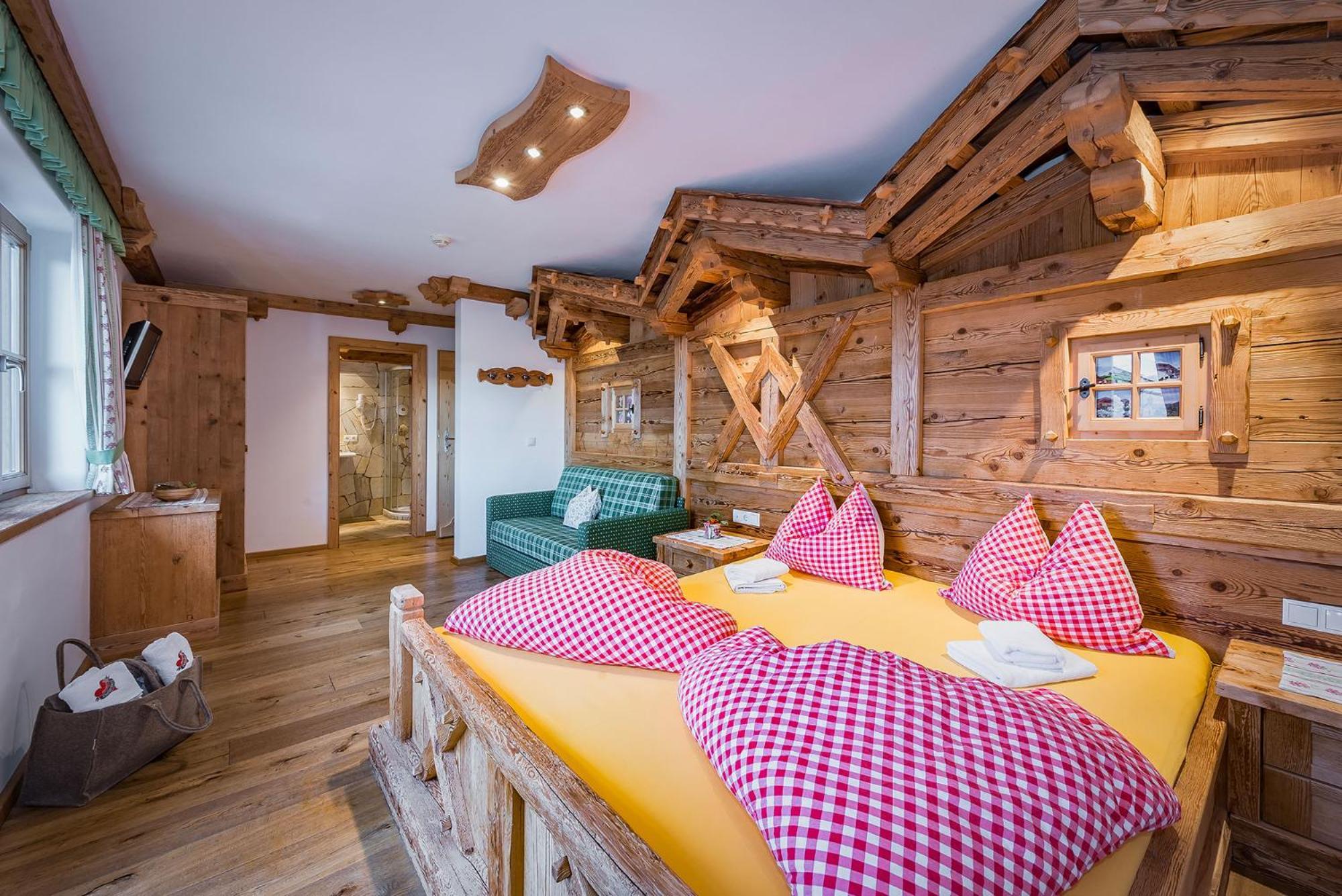 Chalets Almdorf Haidenberg Brunico Habitación foto